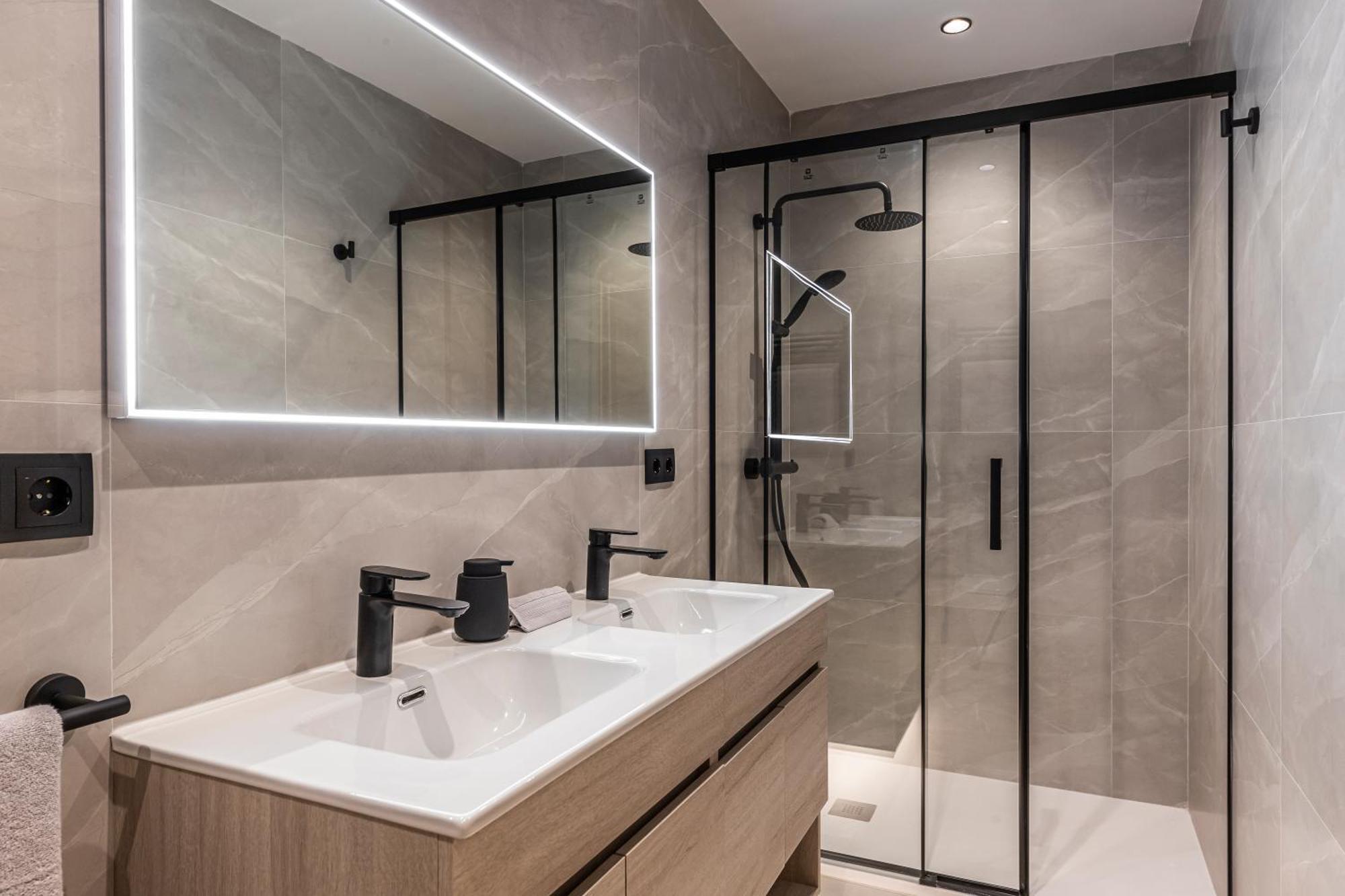 Mh Apartments Soho Madrid Exterior photo